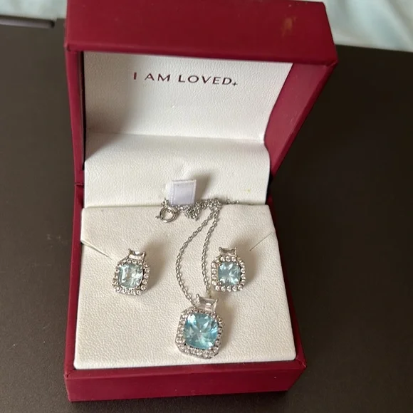 Sapphire earrings and necklace - Picture 2 of 5